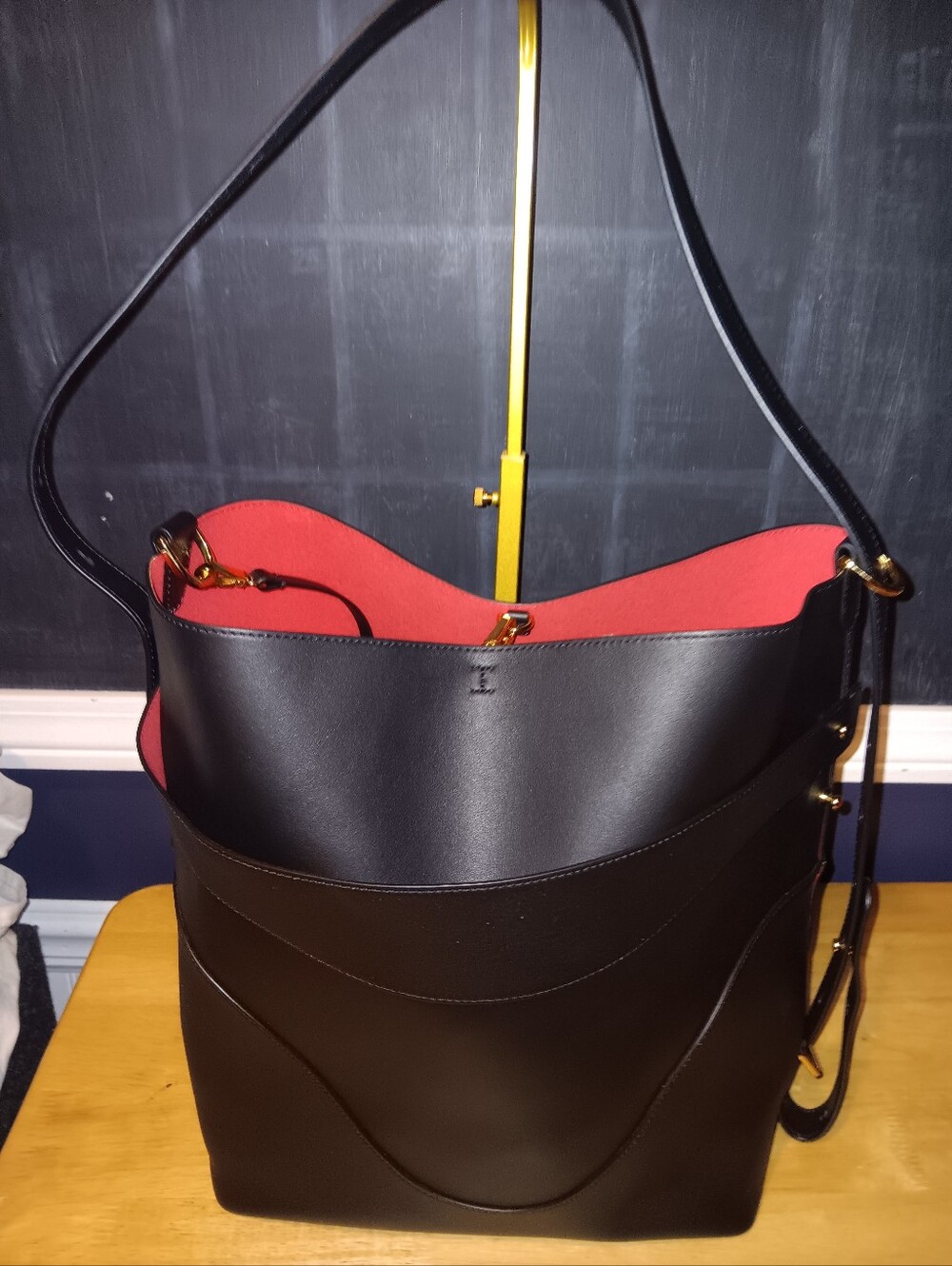 Oleada Marina Large Black Leather Tote Bag